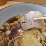 めん処　船食 - 肉リフト