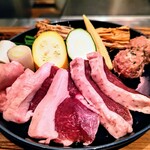 Na camo guro - 季節のお野菜と愉しむ鴨すき