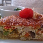 フエ° - 野菜たっぷりキッシュ