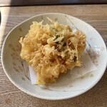 石臼粗挽き 手打そば 幻庵 - 海鮮かき揚げ