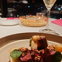 Restaurant Grand Cafe Fauchon - 蝦夷鹿肉は身がひきしまっていて絶品！