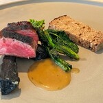 6 - 石垣牛の炭火焼き