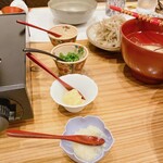 蕎麦割烹  倉田 - 薬味４種