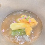 蕎麦割烹  倉田 - 噴火湾産 馬糞海胆の甘み、ヤングコーンの薫り、グリーンアスパラガスの薫り