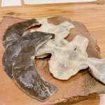 蕎麦割烹  倉田 - 解体したスッポンの各部位