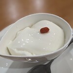 中華ダイニング 木の葉 - 杏仁豆腐　ちょうど良い