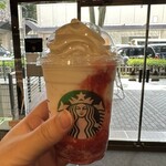 STARBUCKS COFFEE - スターバックス ストロベリー フラペチーノ® Tall、668円