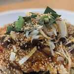 中華ダイニング 木の葉 - よだれ鶏　よだれが止まらない