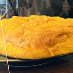 バルハチゴー - カウンターに置いてあるフォカッチャ