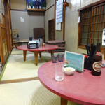 酔來軒 - この小上がり席が落ち着きます