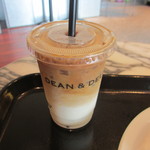 DEAN & DELUCA - アイスカフェラテ　３５０円