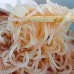 芳華 - 冷麺の麺。この艶とハリ！