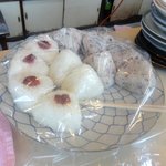 芳華 - おにぎりは日替わりで変わります