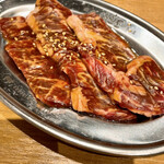 Yakiniku Horumon Koube Urashimaya - 