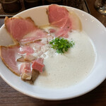 麺～leads～なかの - TORI白湯らーめん 塩 930円　チャーシュー 280円