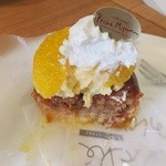 フランス菓子ペシェ・ミニヨン - 紅茶のマニアンの断面