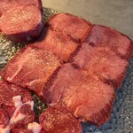 Yakiniku Ushinoe - 