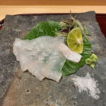 日本料理 柳燕 - 真子鰈を酢橘、塩、肝ポン酢で