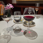 アピシウス - ニュイ・サン・ジョルジュ・レ・プリュリエ・ファヴレ