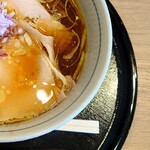 自家製乾麺 鴨だしご飯 かも新 - 全部で4枚のレアチャーシュー✨