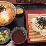 Teuchi Udon Wakatake - かつ丼+ざるうどんセット