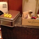 アヒル - 店内の至るところにアヒルがいます