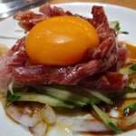 Yakiniku No Watami - 和牛の生ハムユッケ638円