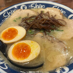 博多らーめん ShinShin - 