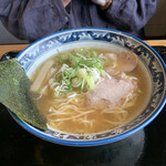 自家製麺 手もみラーメン 来楽軒 - 手揉みラーメン　醤油