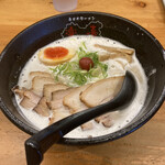 春日井ラーメン楽喜 本店 - 鶏白湯の炙りチャーシューメン　¥1000