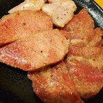 焼肉孔明 - 