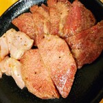 焼肉孔明 - 