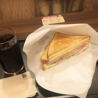 カフェ・ベローチェ_1