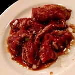 焼肉レストラン 松の実 - 中落ちカルビ一人前（5枚）