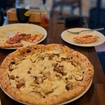 Pizzeria UWOZA di YAKUMO - フンギ