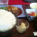 Resutorampapie - ハンバーグ定食