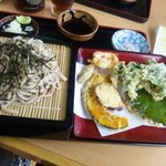 Soba Do Koro Tsuchiya - 野菜の天ざるそば　850円