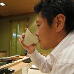 すし匠 - 利き酒中・・一個も当たらない・・・。