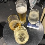 ANAラウンジ - シャンパンやビール