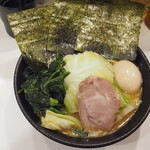 205305122 - キャベツラーメン900円＋味玉100円