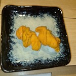 海老寿司 - 海苔無しウニ握り