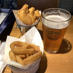 TOKYO ALEWORKS STATION TAPROOM - 