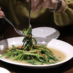 プーケットオリエンタル - 空芯菜のタオチオオイスター炒め