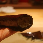 鮨 しみづ - 炊き立てのシャリと山葵の巻物