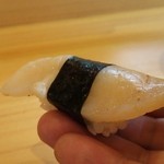 小判寿司 - 平貝。