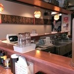 佐賀ラーメン　美登里 - 清潔感溢れる店内！