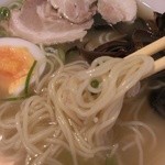 佐賀ラーメン　美登里 - よく研究された上品な風味！