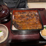 鰻のえびや - 母が注文した『花』です。