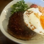 CAFE' BAAL - ロコモコ丼