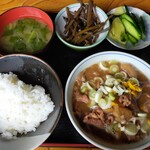 Yoshisei - もつ煮定食